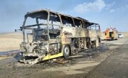 تصاویر لحظات وحشتناک آتش گرفتن اتوبوس یک تیم فوتسال
