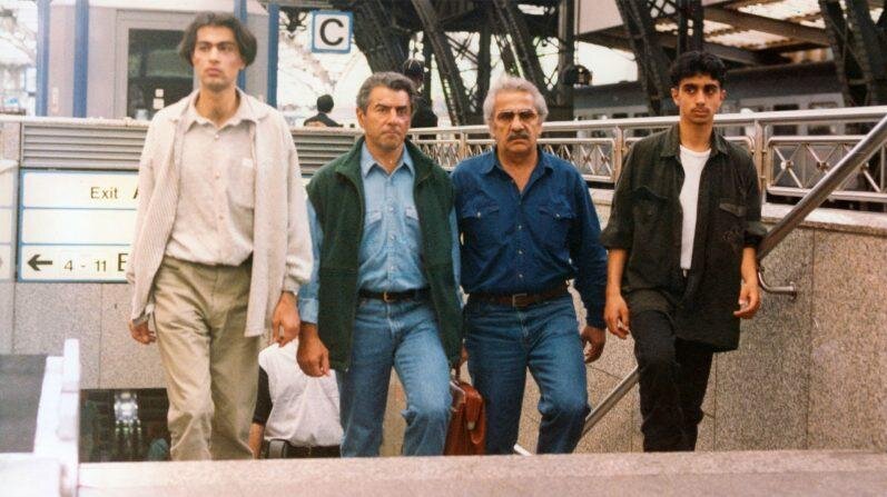 تصاویر | ماجرای عاشقانهای که پای گلزار را به سینما باز کرد | فیلم مهمی که طلسم ترانه پاپ را در سینما شکست؛ ابوالفضل پورعرب و هدیه تهرانی و...