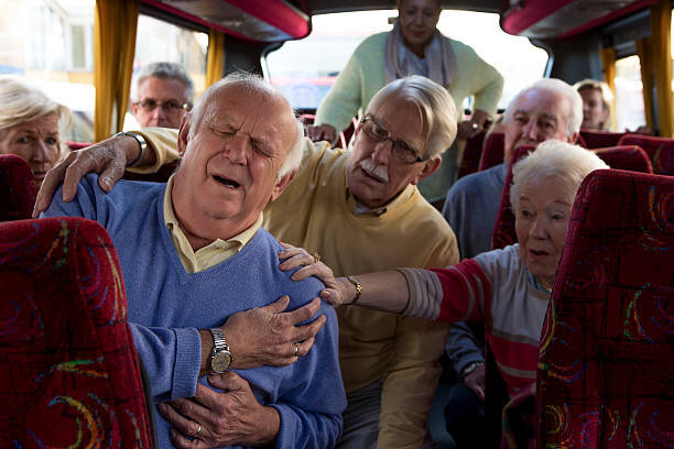 علائم سکته مغزی ؛ وقتی کسی دچار سکته میشود چه باید کرد؟ | پیشگیری از سکته مغزی با این توصیههای ساده