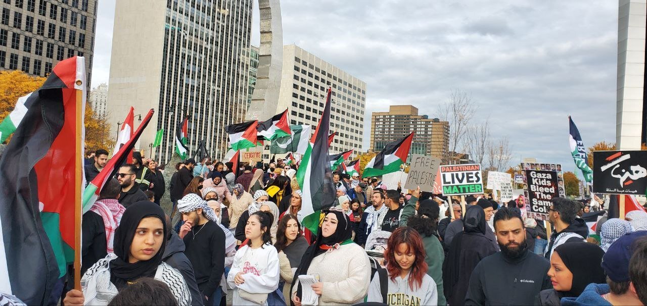 تصاویر | تجمع حامیان فلسطین در شیکاگو آمریکا و برافراشتن پرچم ایران