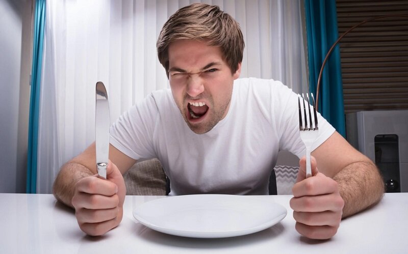 راههای موثر غلبه بر گرسنگی مداوم | ارتباط نوسان شدید سطوح قند خون با افزایش احساس گرسنگی