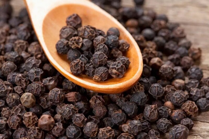 با این ادویهها مریض نمیشوید | نقش مهم ادویهها در مبارزه با بیماریها و عفونتهای فصلی