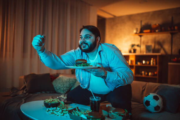 این موقع غذا بخورید چاق میشوید | عوامل مؤثر بر سوخت و ساز بدن