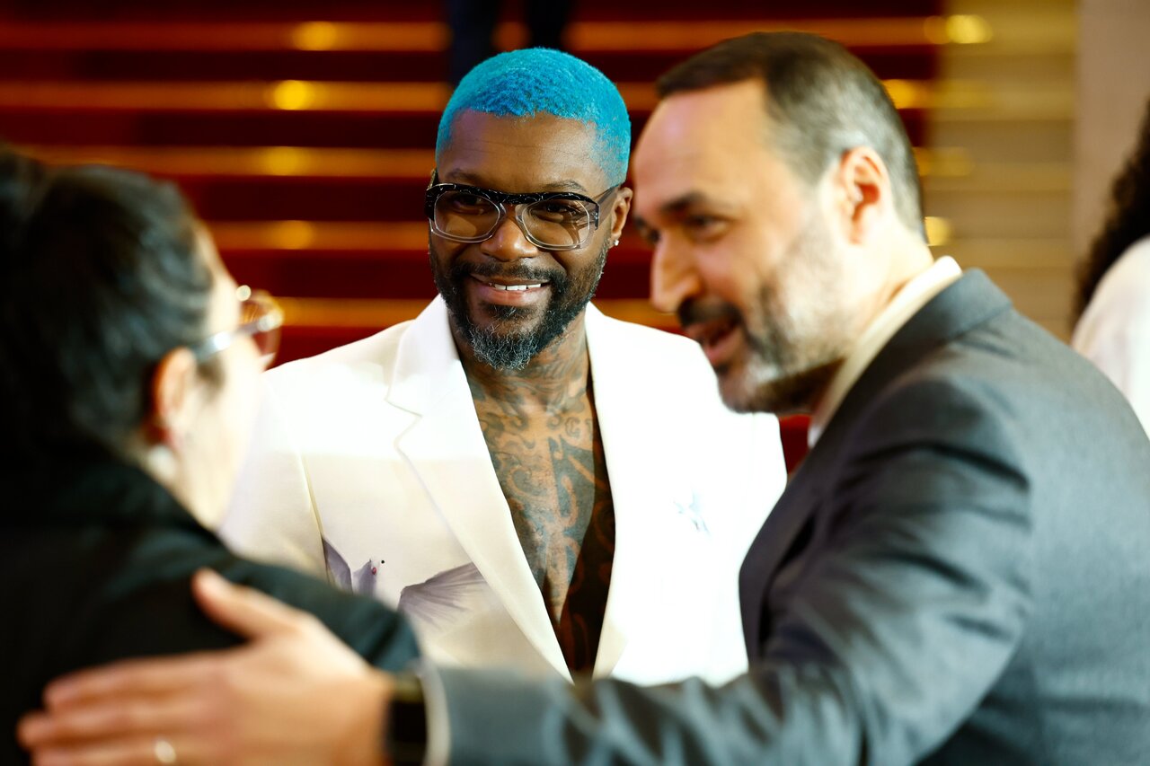 شصت و هفتمین توپ طلا به کدام بازیکن خواهد رسید؟ | اولین تصویر از لیونل مسی و پدرش در پاریس