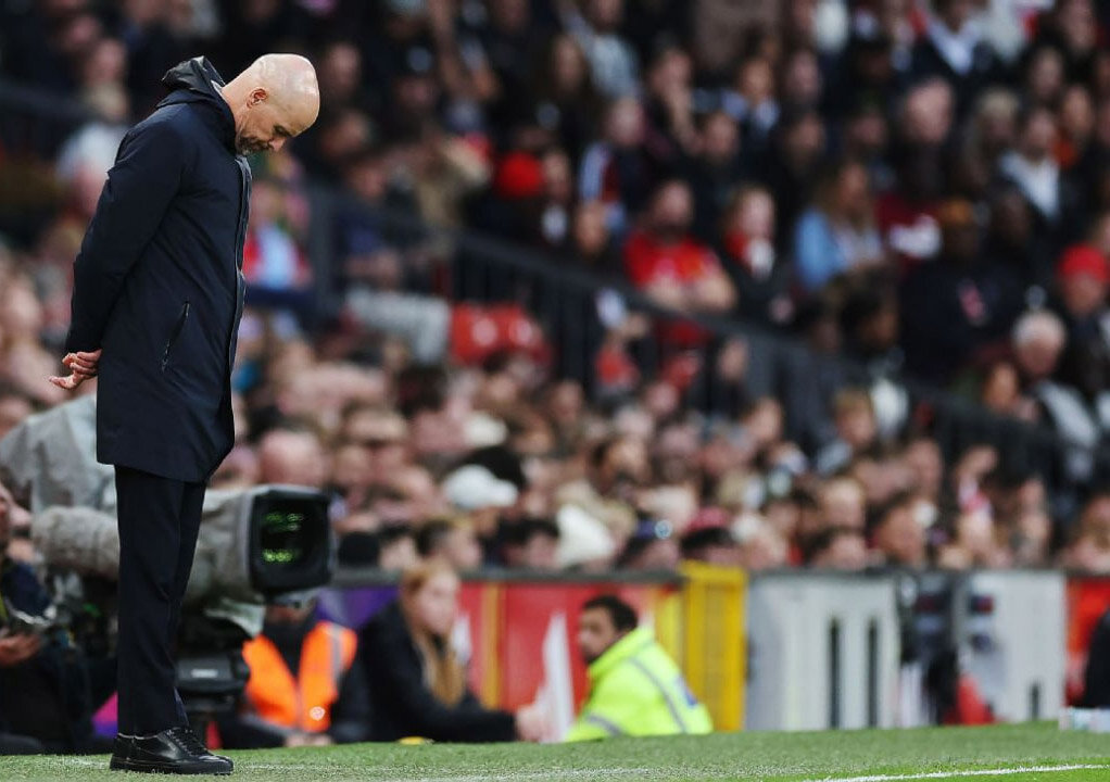 هواداران شیاطین سرخ دست به دعا شدند؛ برگرد به تیمت!