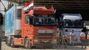 تصاویر کامیون‌های حامل کمک‌های بشردوستانه در گذرگاه رفح