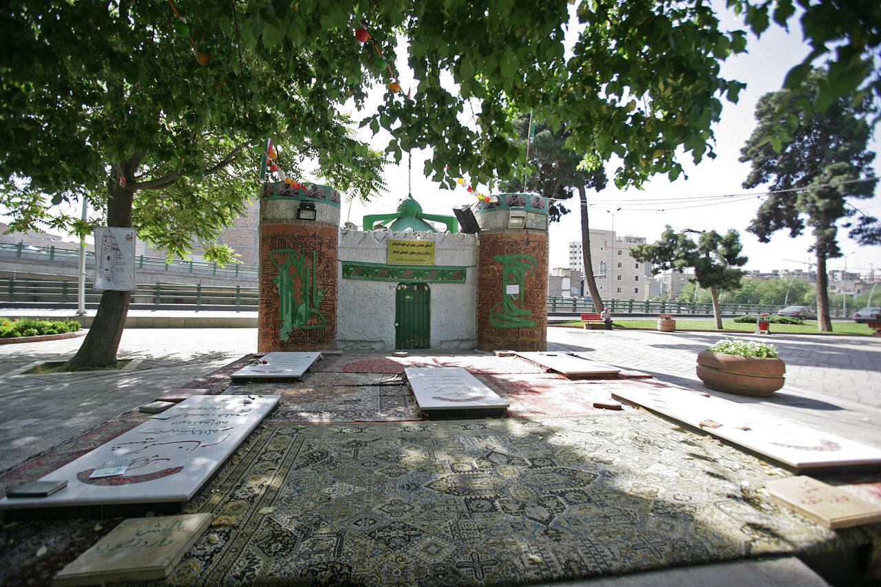 دیرگاهیست دلم شوق زیارت دارد