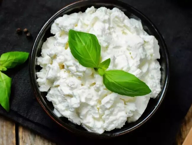 ۴ پنیر ویژه برای سلامت قلب | از این خوراکی خوشمزه چه میدانیم؟