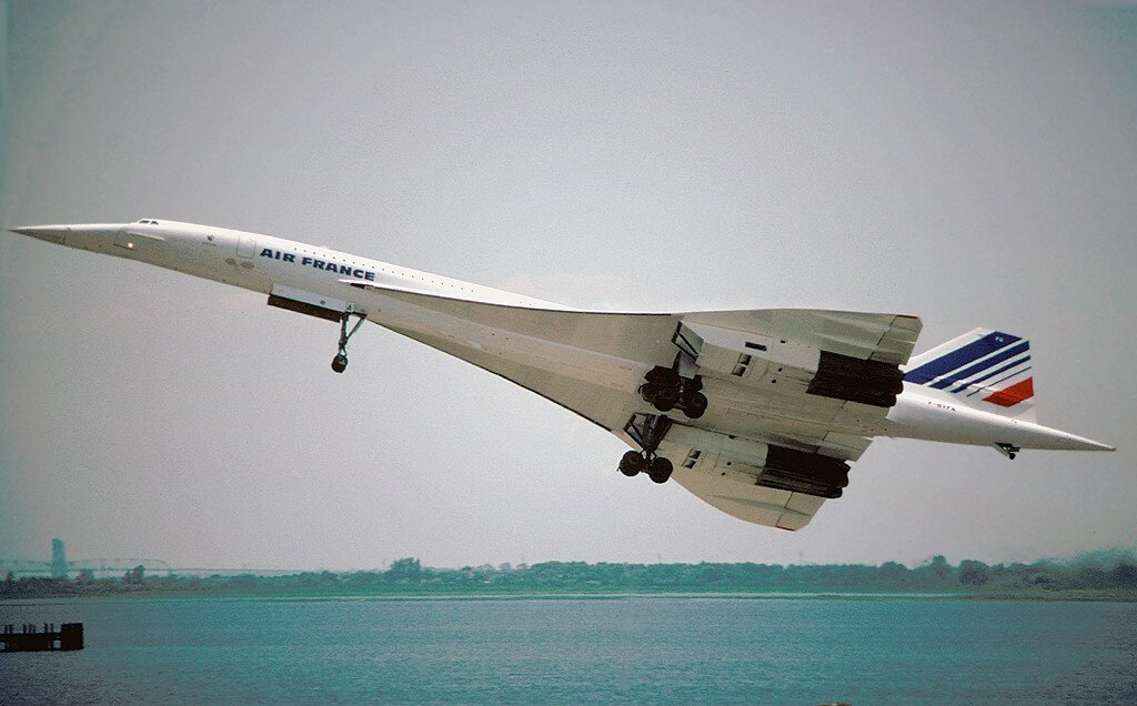 اورچر در برابر کنکورد! | هواپیمای مافوق صوت جدید چه شباهتهایی به جت بازنشسته دارد؟