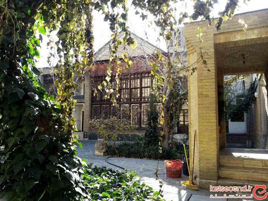 دیدار با دایی جان ناپلئون در حمام آبمنگل
