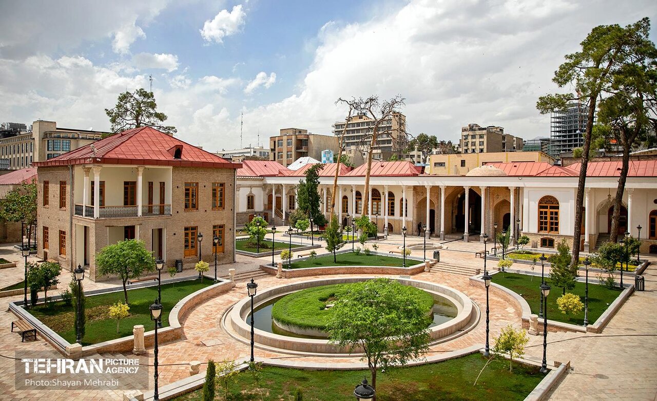 دیدار با دایی جان ناپلئون در حمام آبمنگل