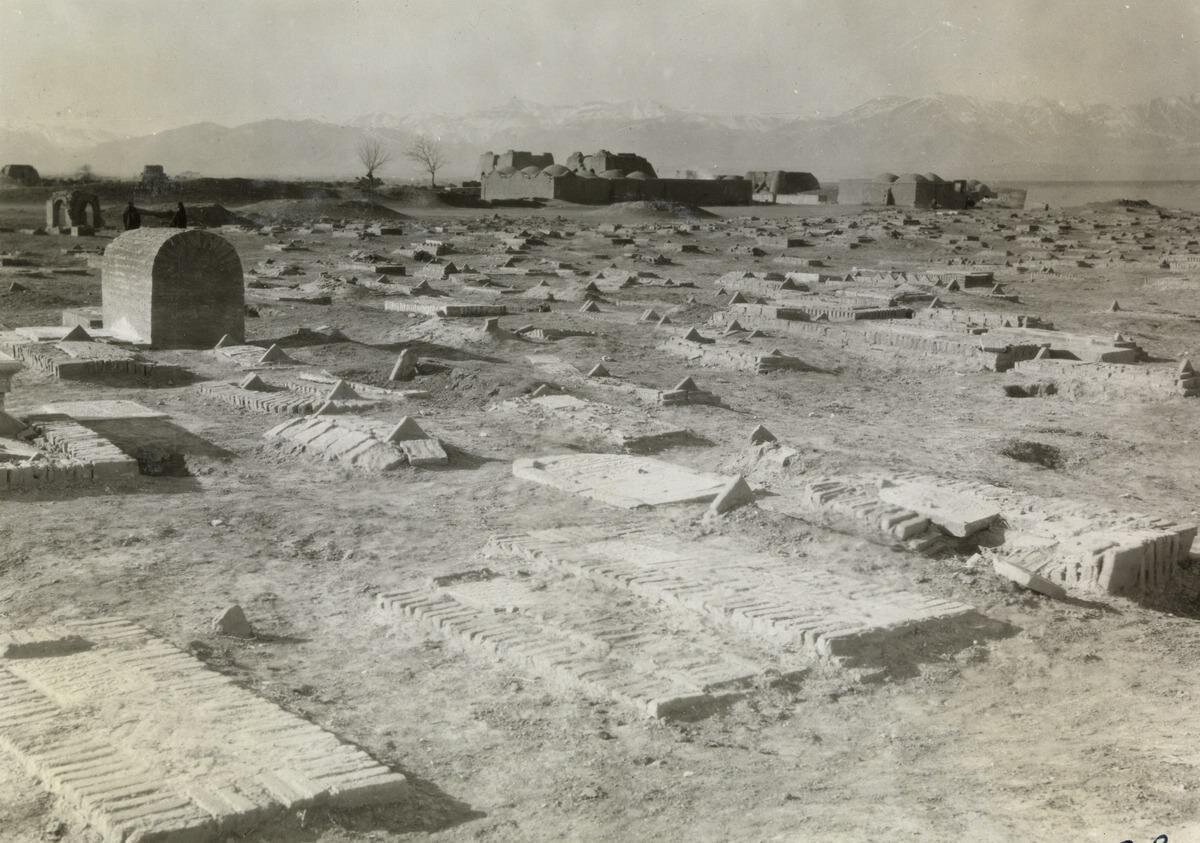 داستان یک گورستان قدیمی که فرهنگسرا شد