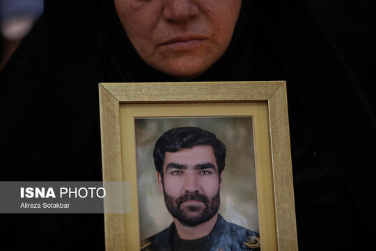 اولین جلسه دادگاه رسیدگی به دادخواهی خانواده‌های شهدای مدافع حرم