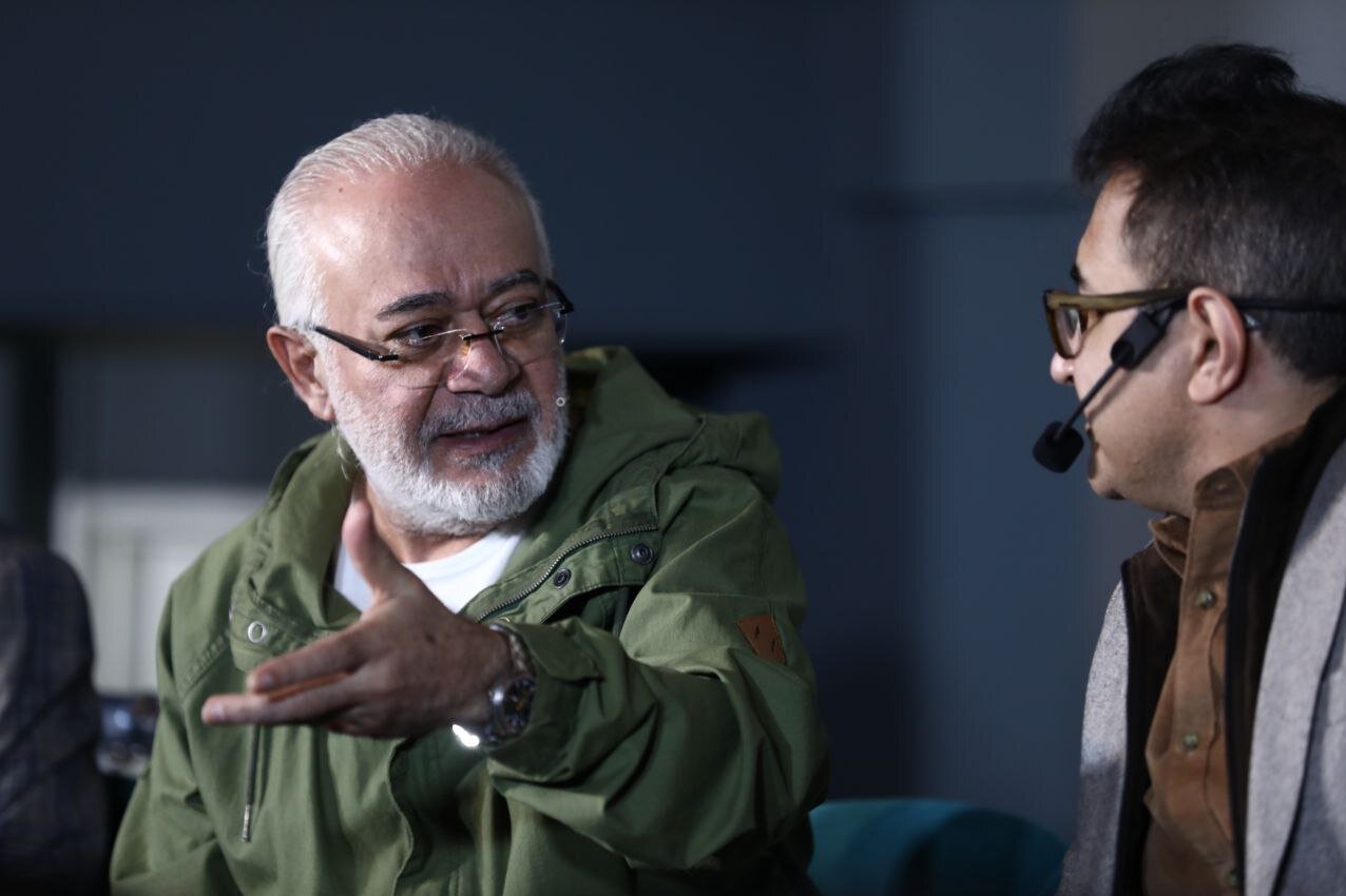 مخملباف برای کدام سینماگر حکم اعدام صادر کرد؟ | سینمای ایران از دولت هاشمی رفسنجانی تا عذرخواهی ایرج قادری از مردم