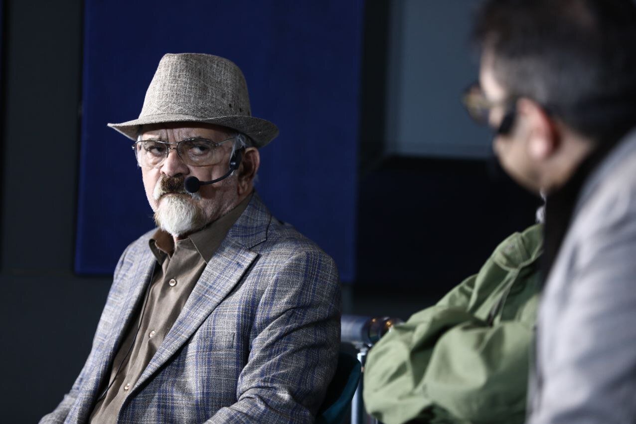 مخملباف برای کدام سینماگر حکم اعدام صادر کرد؟ | سینمای ایران از دولت هاشمی رفسنجانی تا عذرخواهی ایرج قادری از مردم