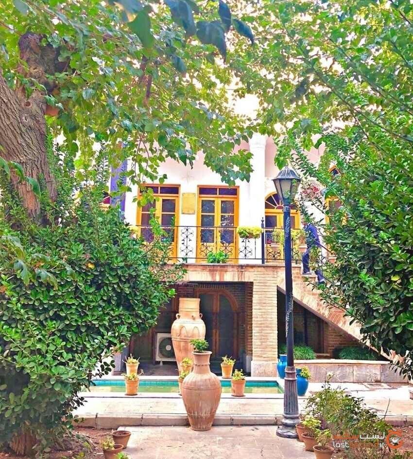 خانه کوچه دبیرالملک در میدان بهارستان