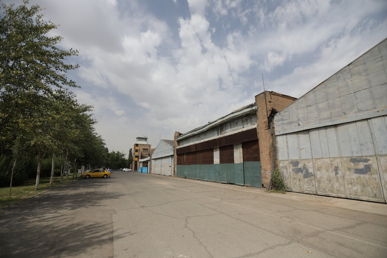 فروریختن دیوارهای بلند قلعهمرغی | بزرگترین بوستان خاورمیانه اینجاست