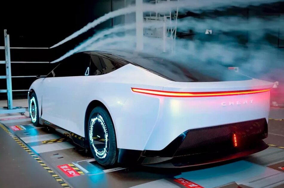 تصاویر | ادعای عجیب خودروساز چینی | آیرودینامیک‌ترین خودروی جهان را ساخته‌ایم