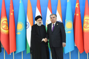 ببینید | لحظه استقبال رسمی از رئیس‌جمهور ایران در تاجیکستان