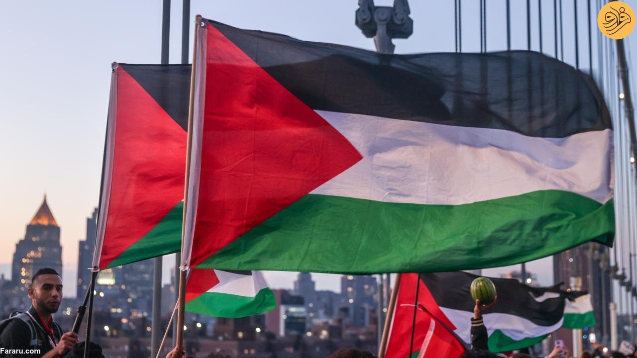تظاهرات حمایت از غزه روی پل منهتن نیویورک