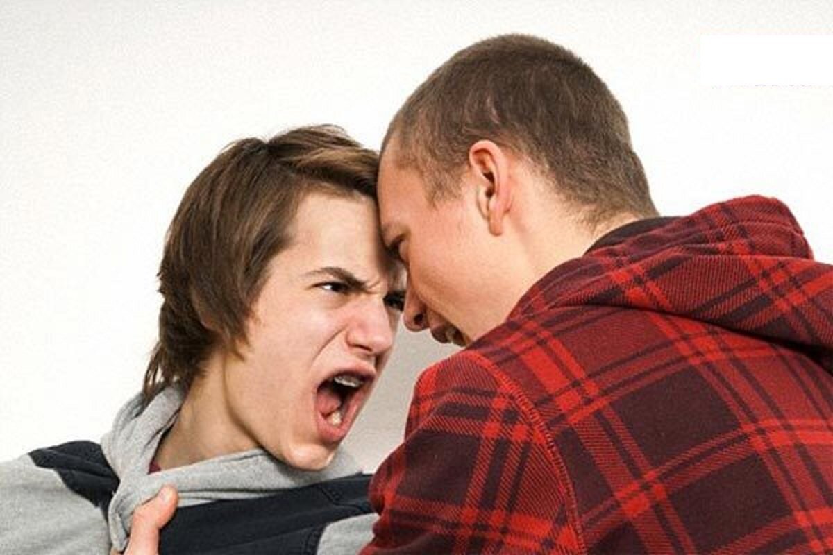 پدران و مادران مراقب این رفتار فرزندان خود باشند