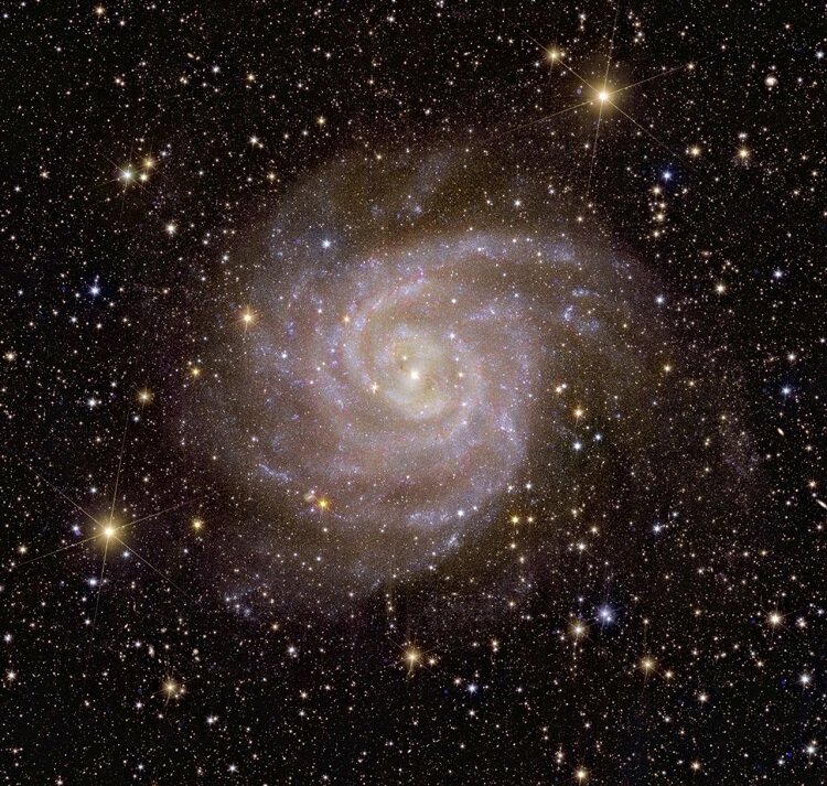 تصاویر خیرهکنندهای که تلسکوپ اقلیدس به زمین فرستاد | ۱۰۰ برابر بزرگتر از جیمز وب