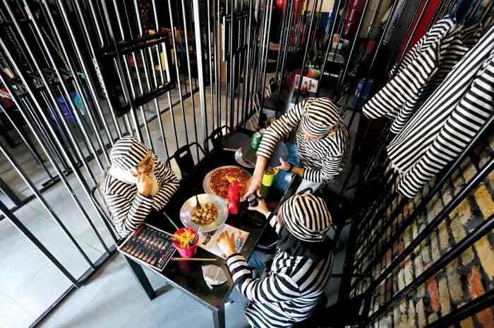 ترس در دل اماکن سیاه شهر