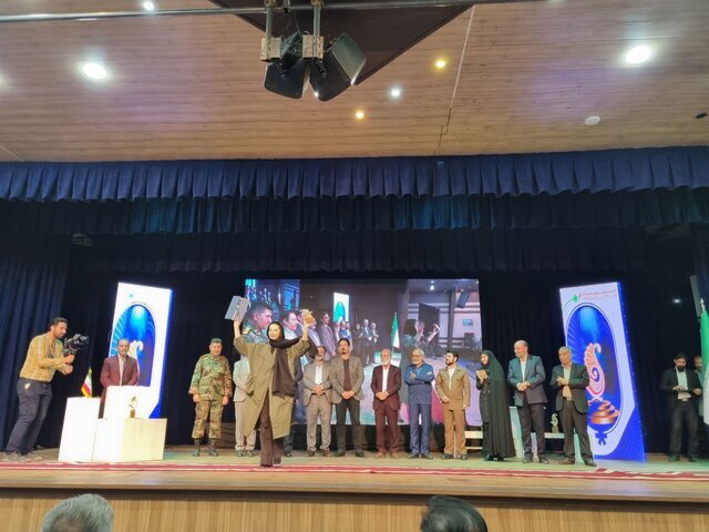 مسعود کیمیایی از دلتنگی برای داریوش مهرجویی گفت| بیماری فرزاد حسنی نمایش را تعطیل کرد