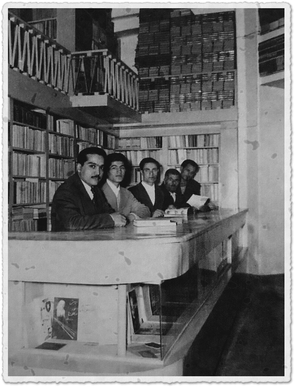 نخستین‌های کتاب در قدیمی‌ترین انتشاراتی پایتخت | خداحافظی با دومین چاپخانه طهران