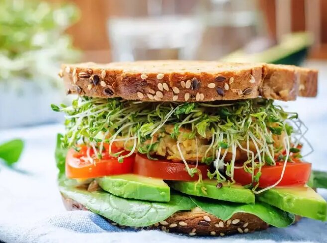 ۵ غذای خوشمزه با اسفناج برای زمستان | نگاهی به ارزش غذایی اسفناج