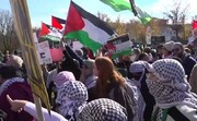 تظاهرات آمریکایی ها نزدیکی خانه شخصی بایدن | شعارهای معترضان ؛ اگر در غزه آتش بس نشود... + فیلم