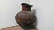 تصویری از خمره‌ قدیمی که سطل آشغال یک موزه شد | این خمره متعلق به دوره مادهاست؟
