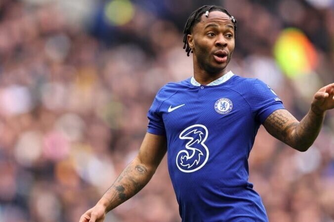 آبیها به جنگ میروند