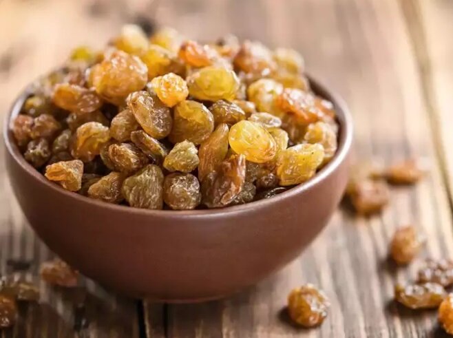 با خواص معجزه آسای کشمش آشنا شوید