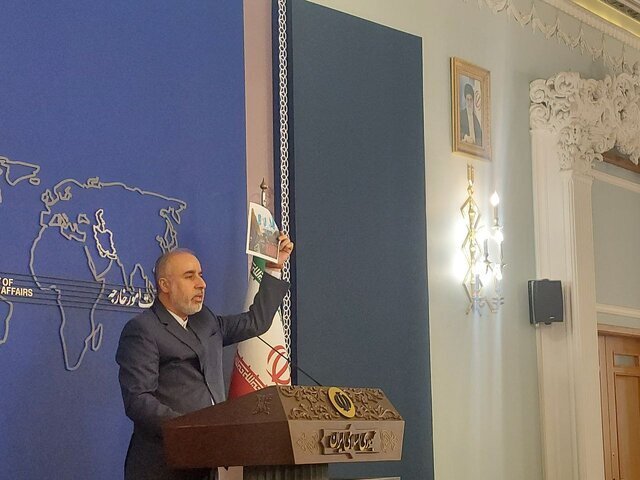 تصاویری که سخنگو به خبرنگاران نشان داد | جزئیات رایزنی های ایران با مصر