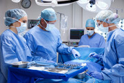 درآمد ناخنکار از جراح زانو بیشتر است | سوءمدیریت عمدی در تعرفه‌گذاری خدمات پزشکی