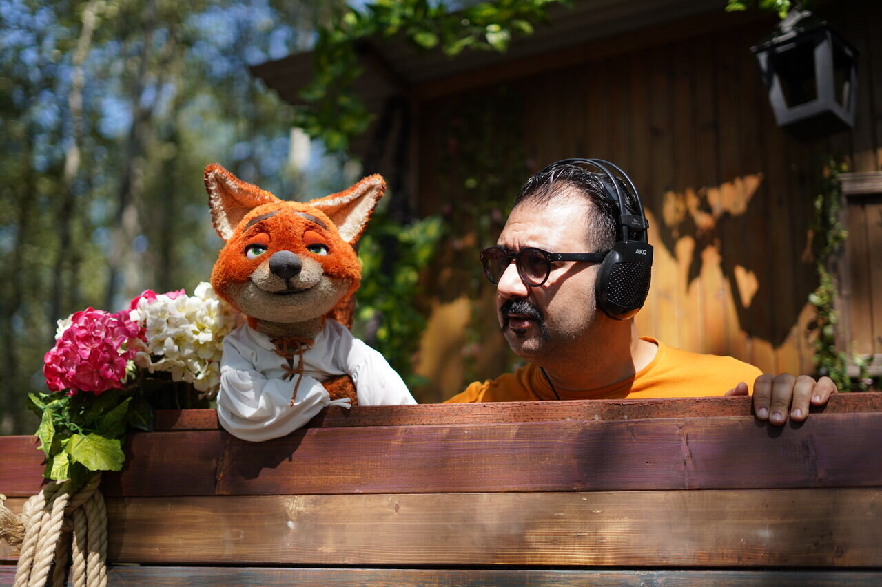 «هیس، هیچی نیس!» در راه تلویزیون + عکس