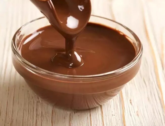 ۶ نکته جالب برای تهیه هات چاکلت کافه‌ای در خانه | چگونه شکلات داغ سلامت درست کنیم؟