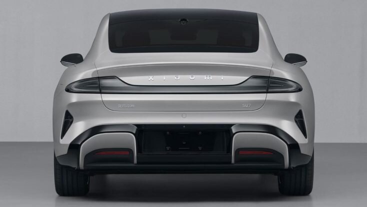 تصاویر | موبایلساز، خودروساز شد! | تولید ۳ مدل معمولی، پرو و مکس