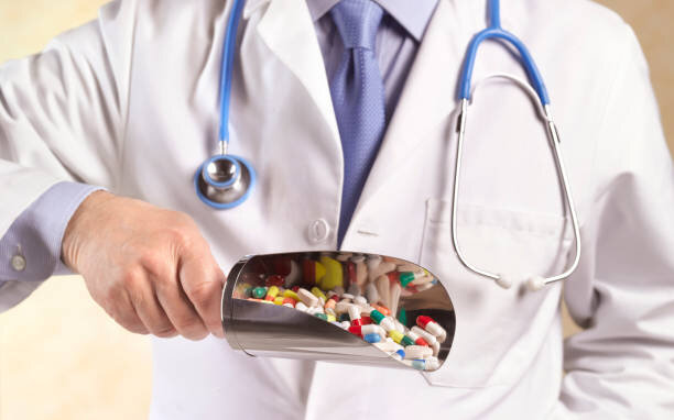 عوارض جبران ناپذیر قرصهای مسکن | روشهای جایگزین مصرف داروهای تسکین بخش را بشناسید