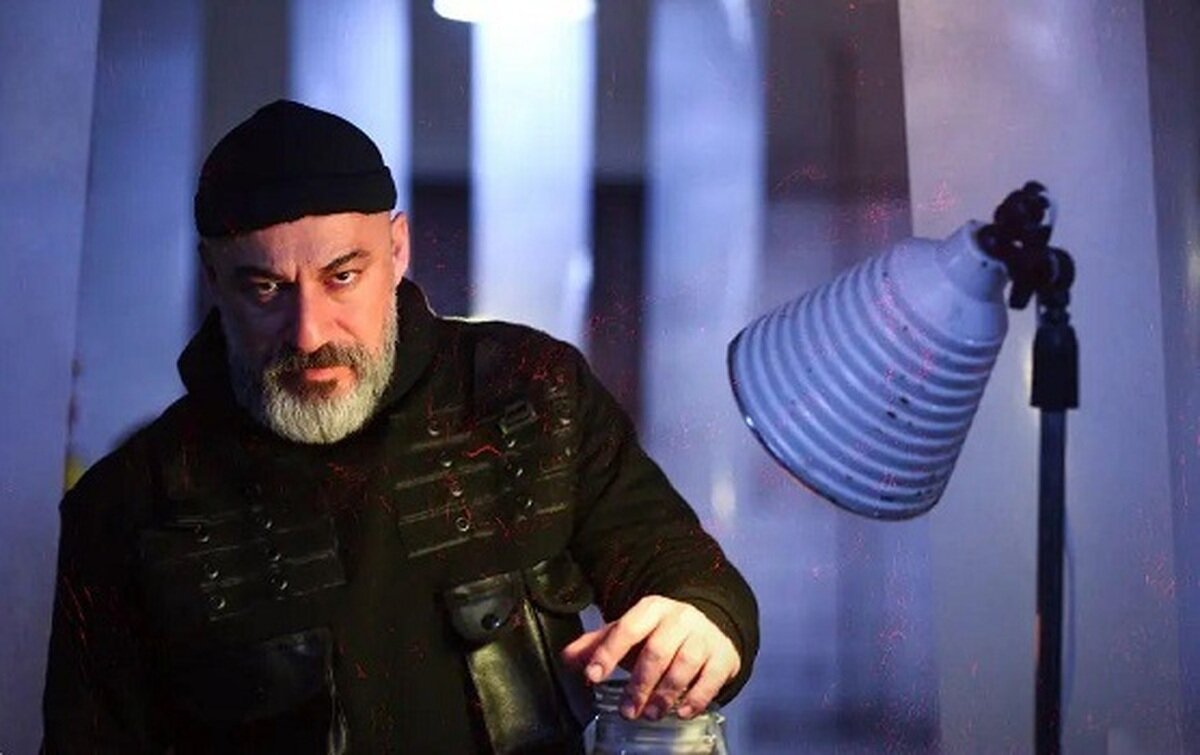 از بزرگ آقای «شهرازد» تا نوری «قورباغه» از دکتر کسری «خونسرد» تا مالک «زخم کاری» | نقش منفی های دوست داشتنی سریالها