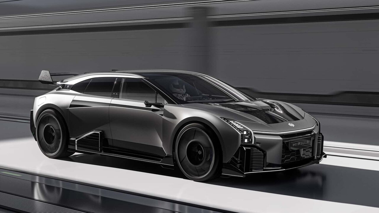 تصاویر | جدیدترین سوپر سدان چینی | صفر تا صد ۲ ثانیه، سرعت ۳۰۰ کیلومتر در ساعت