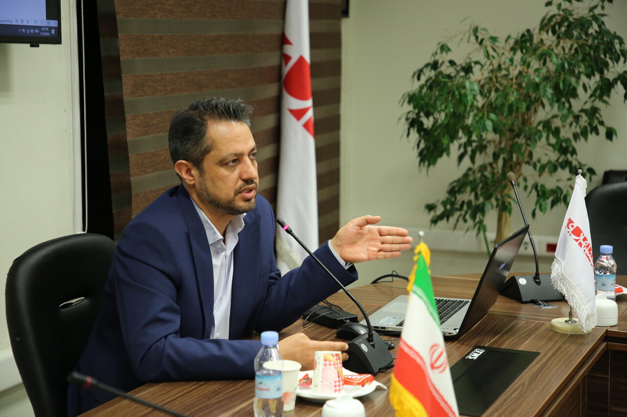 تأثیر رسانه می تواند به اندازه مواد مخدر باشد | رسانه آمار اوتیسم و بیش فعالی را افزایش داده است