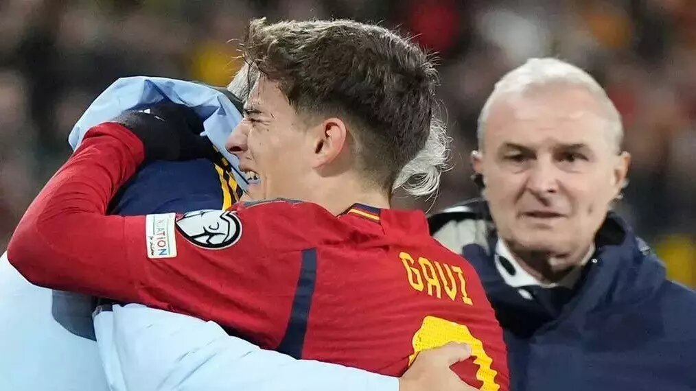 شوک بزرگ به بارسلونا و ژاوی؛ شاخ گاو شکست!