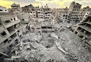  شمال غزه همچون سطح ماه شده است |  ویرانی ۴۱۰۰۰ خانه در حدی که دیگر قابل سکونت نیستند | آپارتمان‌ها شبیه به گاراژهای روباز خودرو شده اند