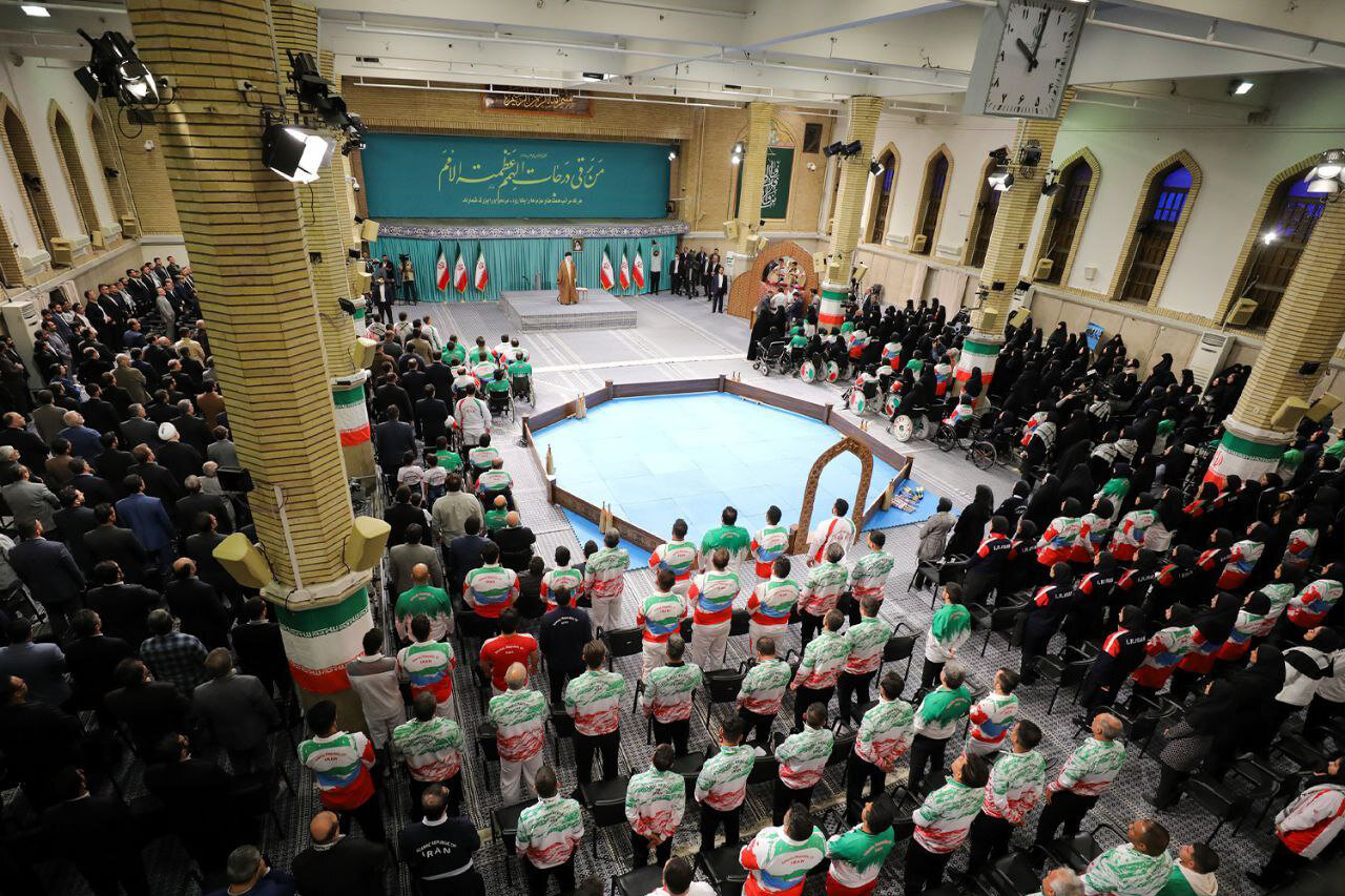 دکور متفاوت حسینیه امام خمینی (ره)