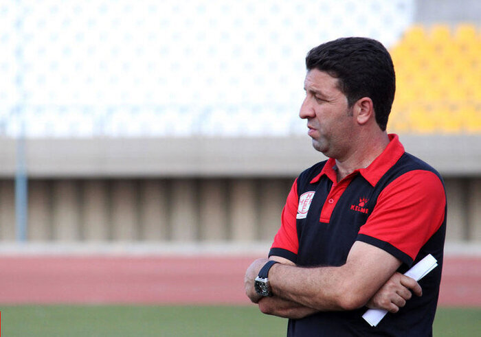 نوراللهی نباید احساسی تصمیم میگرفت | یک تعویض میتواند کل تیم را بهم بریزد و نگه داشتن گل مهمتر از گل زدن است | عشق به پرسپولیس فقط کلامی نباشد!