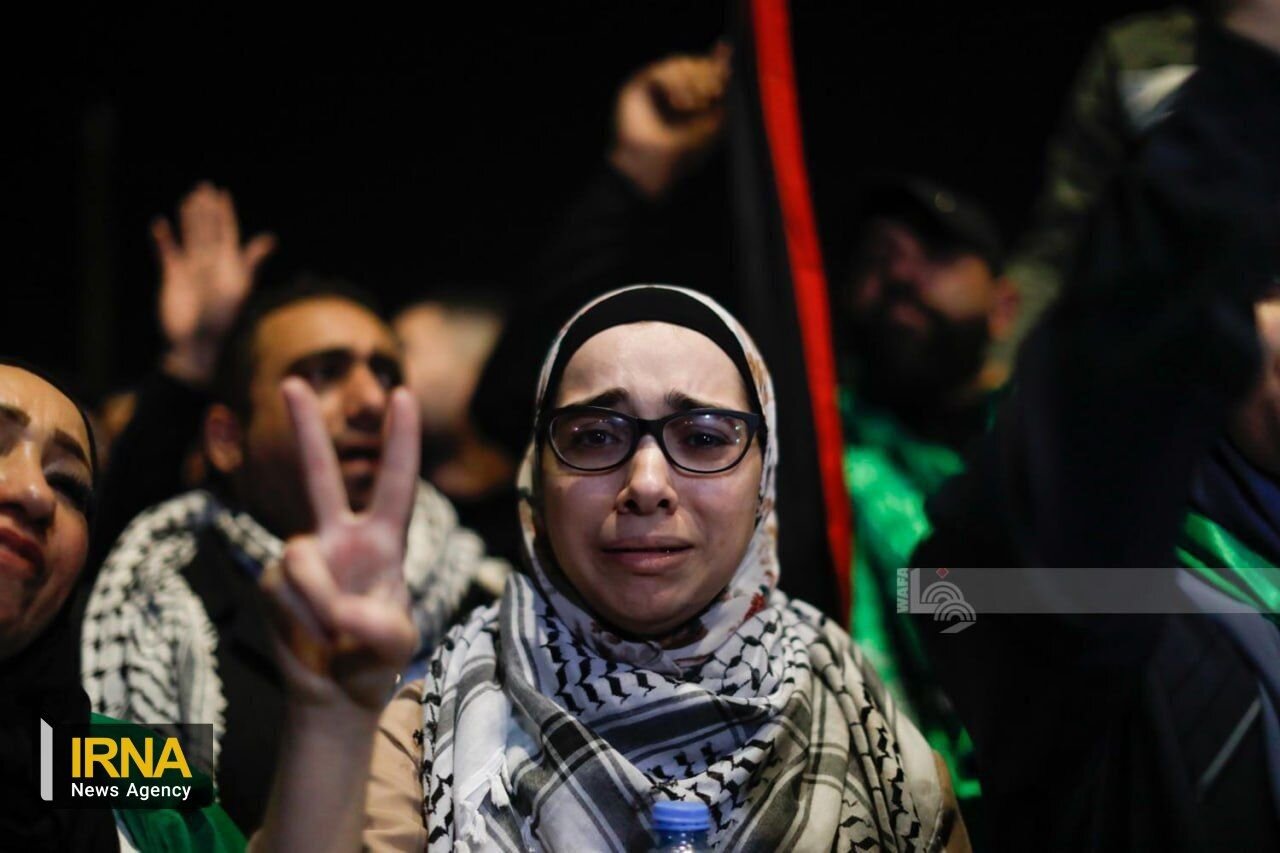 شادی مردم در استقبال از آزادگان فلسطینی