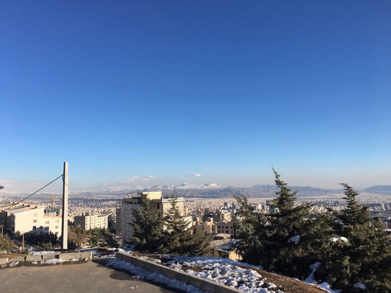 شکم گردی در بامها | اینجا تهران زیرپایتان است