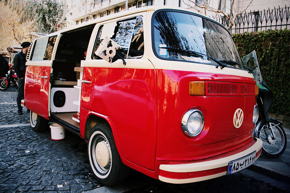 کافههای سیار با شکل و شمایل ماشین